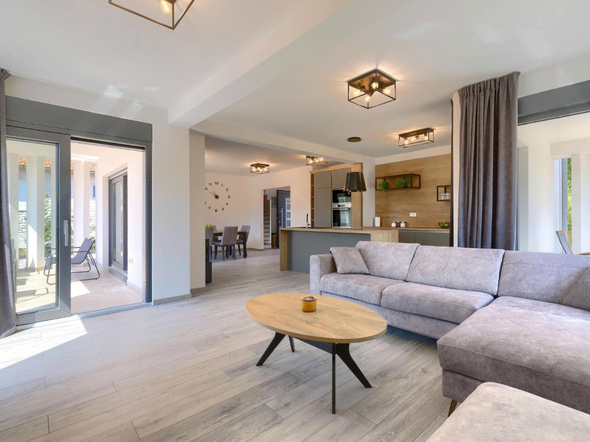 Holiday Home Villa Essea By Interhome カンファナル エクステリア 写真